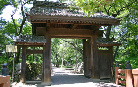 Takato Castle Site Park